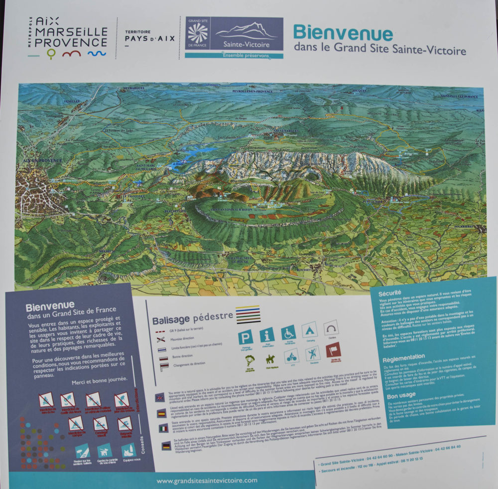 Vue d'ensemble du Massif de la Sainte-Victoire